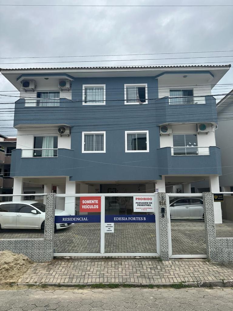 Edesia B-303 - Dois - 1 Apartment Florianopolis